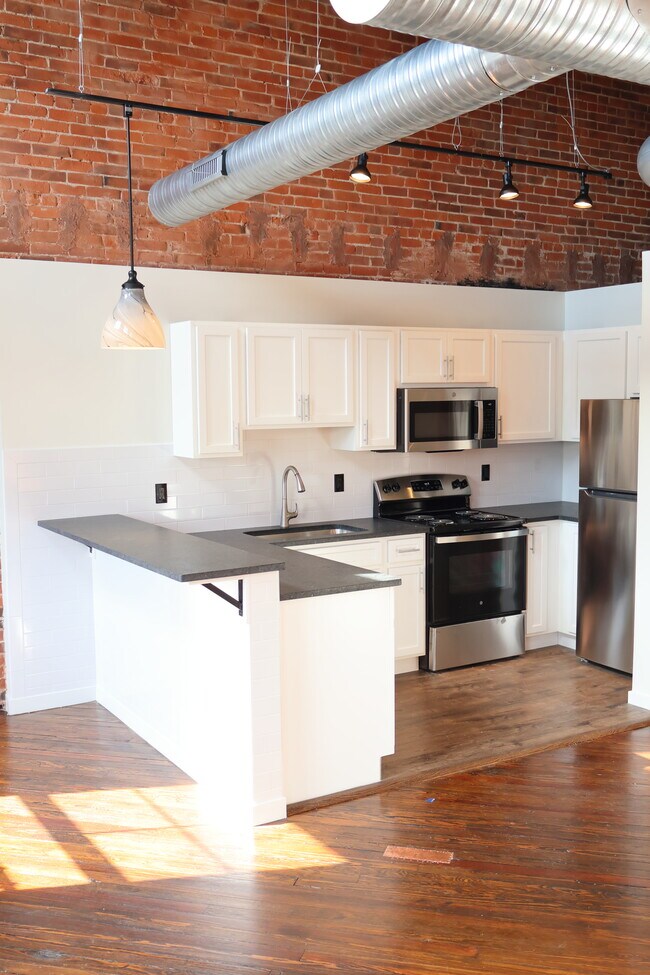 424 Main Street Luxury Apartments Apartments in Middletown, CT