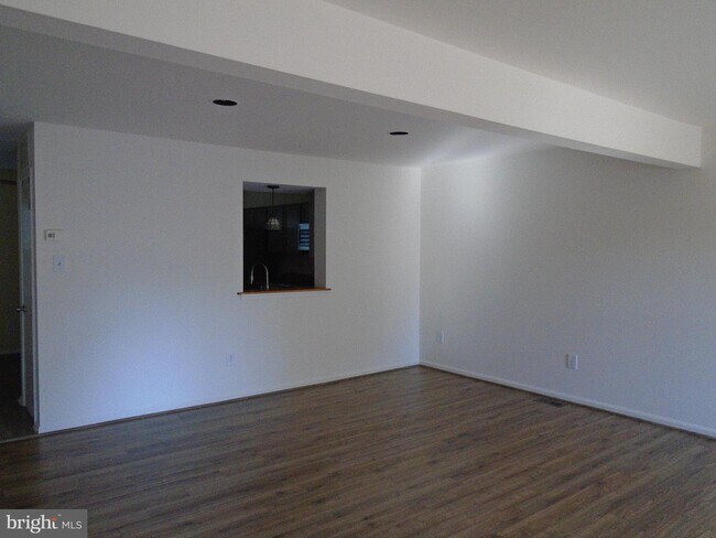 Foto del edificio - 5314 Chase Lions Way