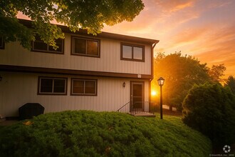 Building Photo - 27 Crows Nest Ln