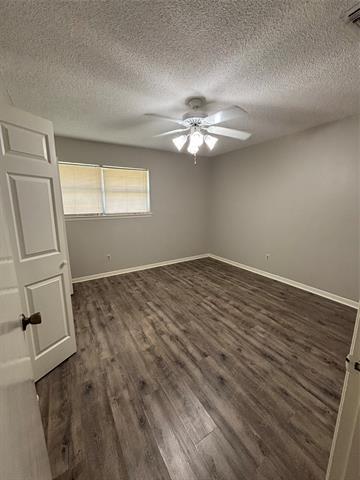 Foto del edificio - 105 Stiles Dr