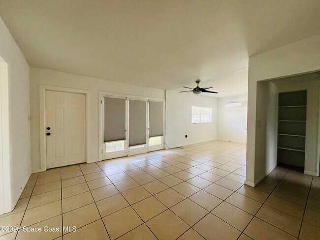 Foto del edificio - 545 Nora Ave