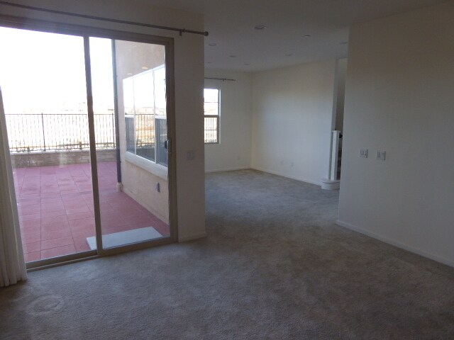 Building Photo - COMING SOON! Villa Metro Home for Rent!
