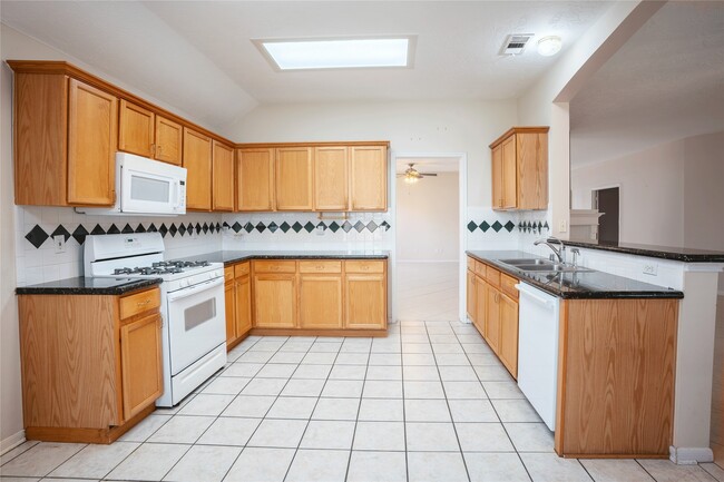 Building Photo - 20518 Terra Springs Dr