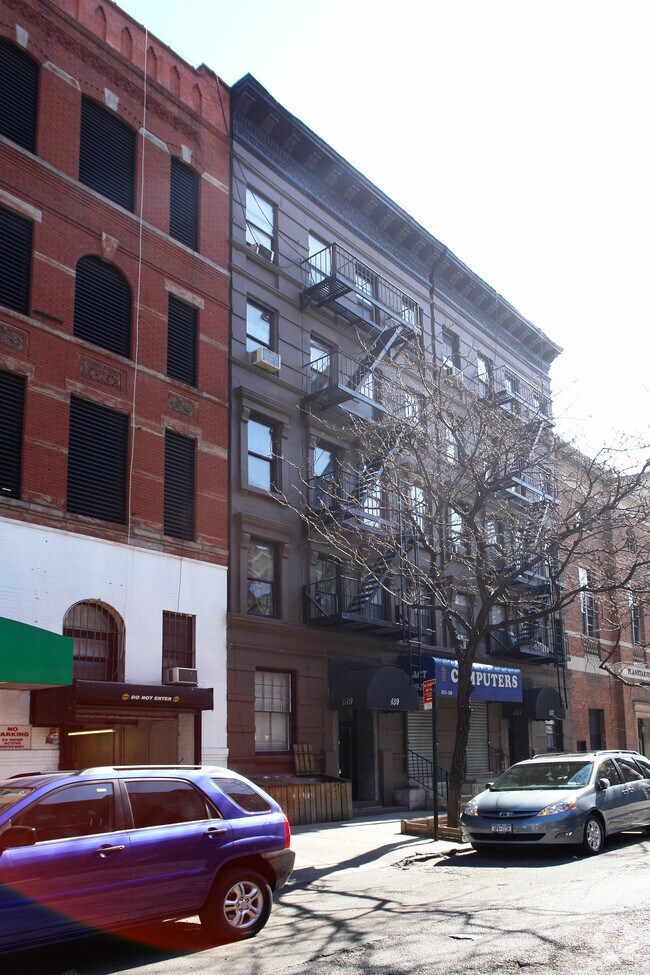 Foto del edificio - 137-139 W 83rd St