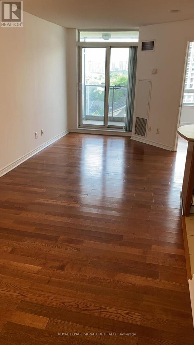 Building Photo - 2 Rean Dr