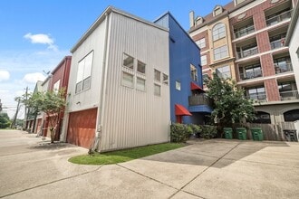 Building Photo - 6113 Gehring St