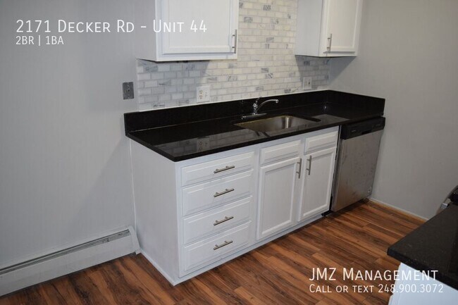 Foto del edificio - 2171 Decker Rd