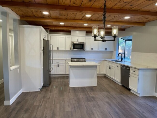 Foto del edificio - Updated single level 3 bedroom home in Danville