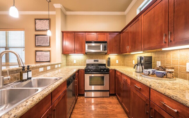 Foto del edificio - 1115 Kinney Ave