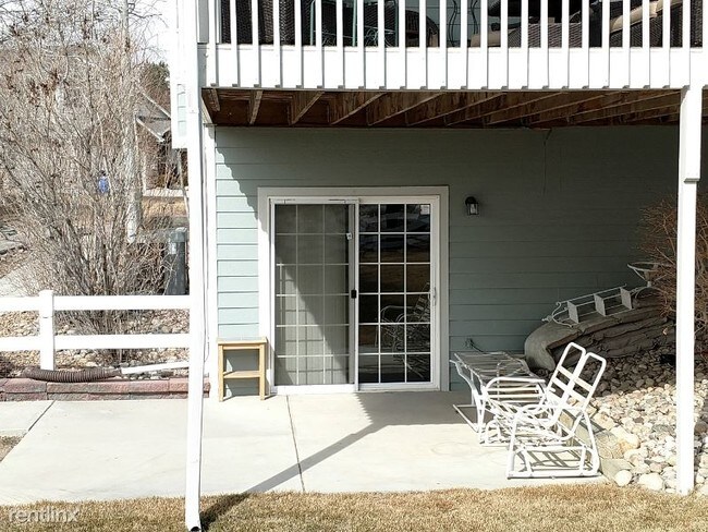 Building Photo - 2 br, 1 bath Apartment - 118 Sweet Clover Ct