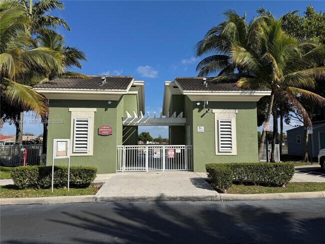 Building Photo - 11202 NW 83rd St