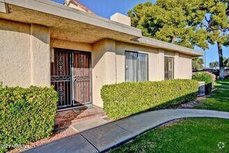 Building Photo - 7706 E Vista Dr