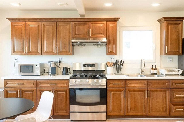 Foto del edificio - 420 W Graves Ave