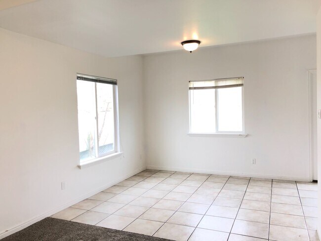 Foto del edificio - 2574 Robin Rd