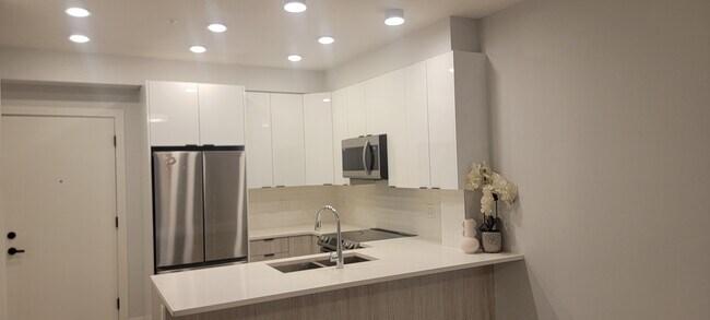 Photo du bâtiment - 20360 Logan Av