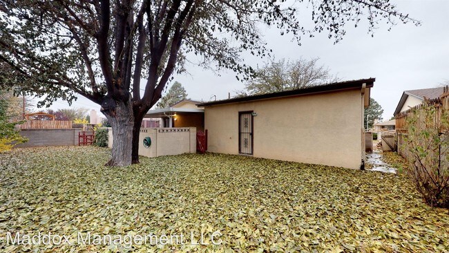Building Photo - 4 br, 2 bath House - 1308 Espejo St NE