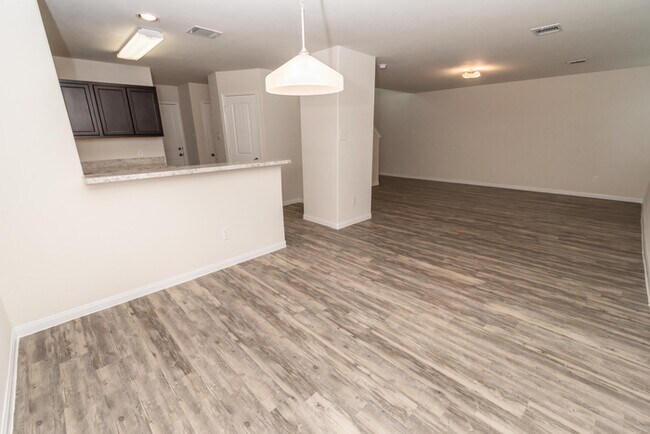 Building Photo - 5635 Amelia Plantation Dr