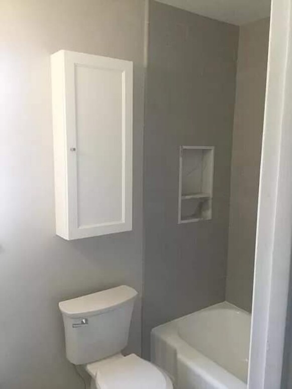 Foto del edificio - 3348 Helms Ave