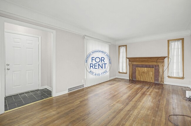 Building Photo - 1401 N Ballenger Hwy