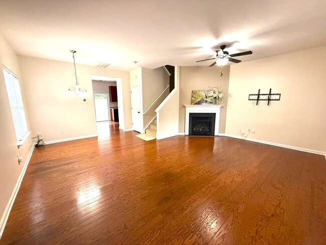 Building Photo - 8452 Big Creek Ct