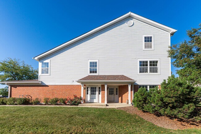 Building Photo - 1460 Winfield Way