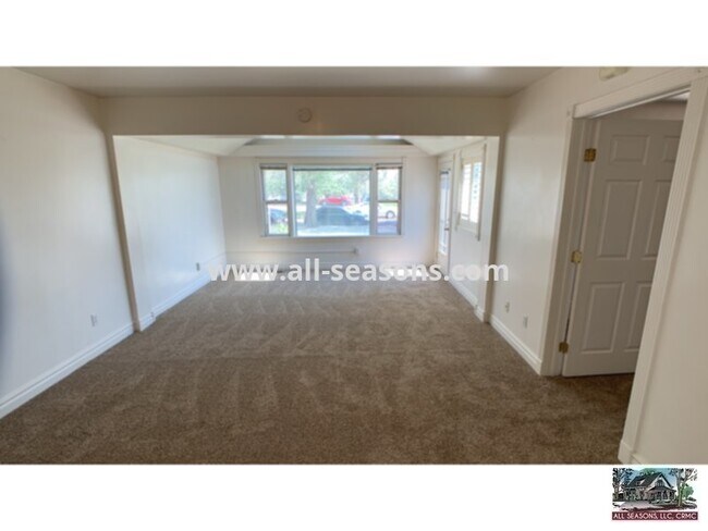 Foto del edificio - Downtown 1 Bedroom Home For Rent!