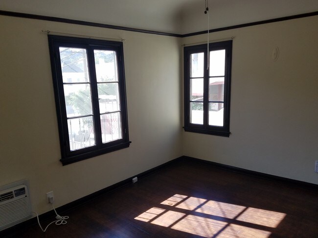 Foto del edificio - 2137 Vine St