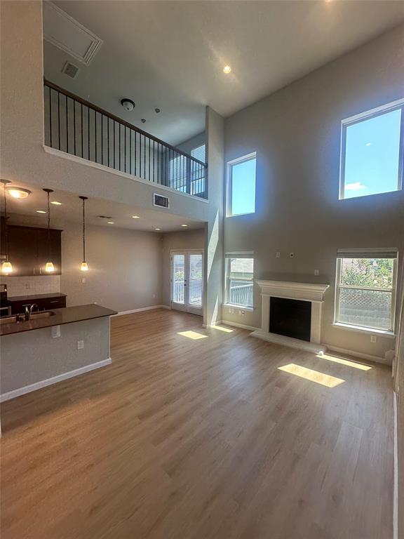 Building Photo - 7211 Ray Charles Dr