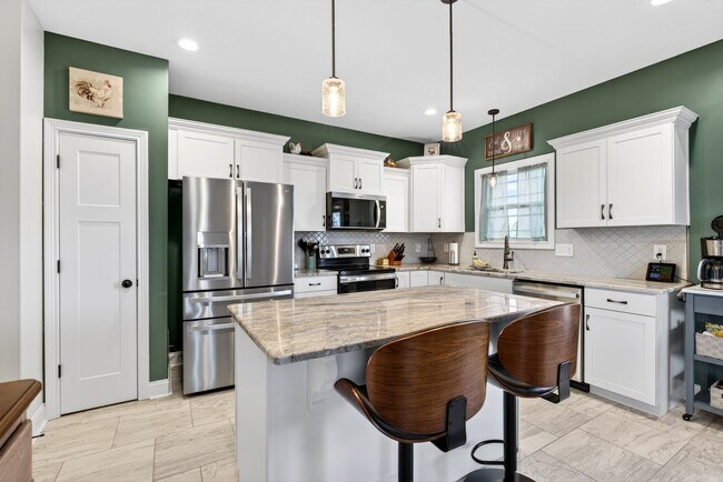 Foto del edificio - 1305 Apple Blossom Rd