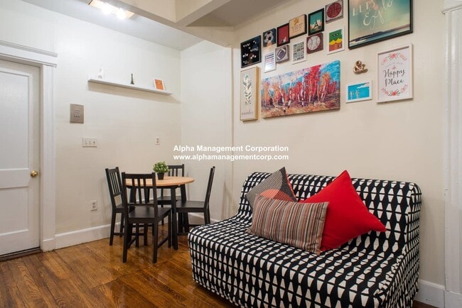 Foto del edificio - 58 Queensberry St