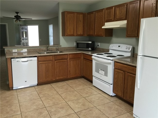 Building Photo - 1625 Poppy Seed Ln