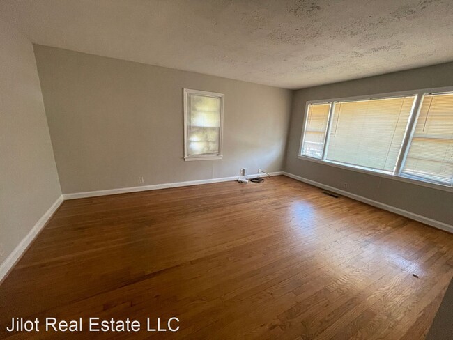 Foto del edificio - 2 br, 1 bath House - 1969 Laurel Lane