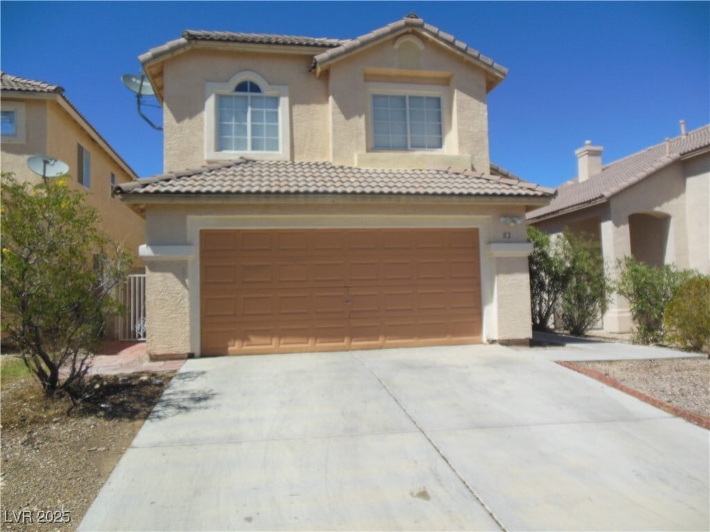 Foto principal - 8284 W Rochelle Ave