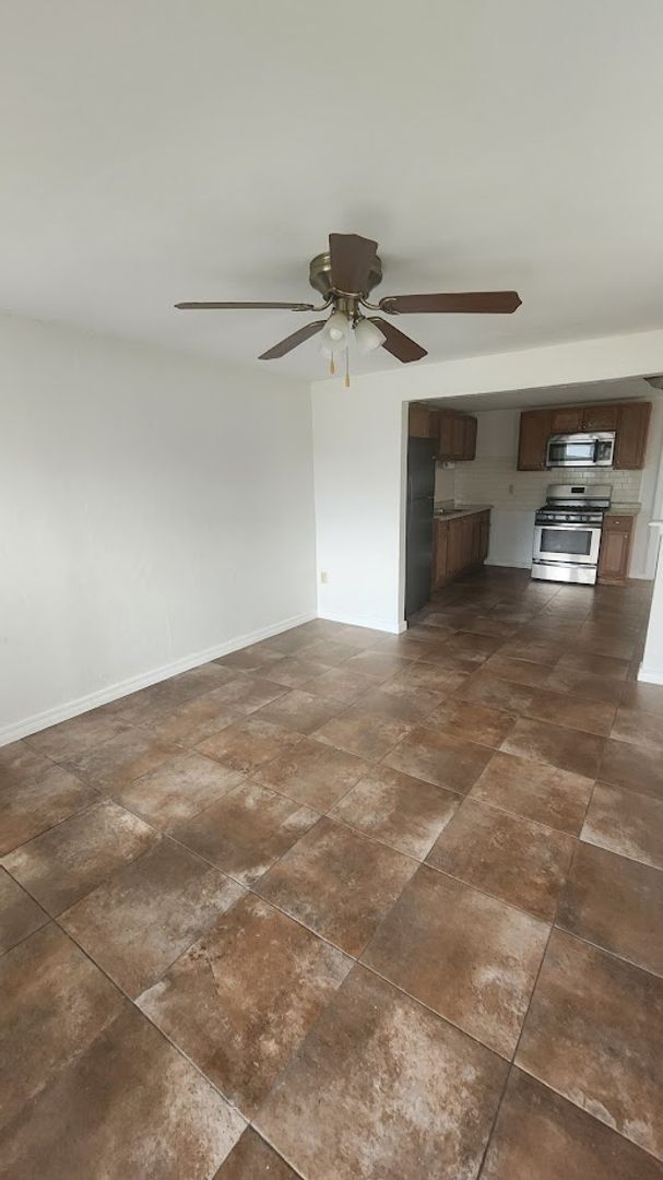 Building Photo - 1 Bed 1 Bath Apt in the Shields South OKC ...