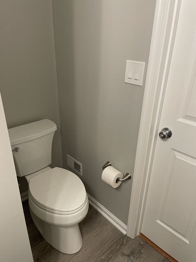 Main floor half bath - 3922 Kathryn Jean Ct