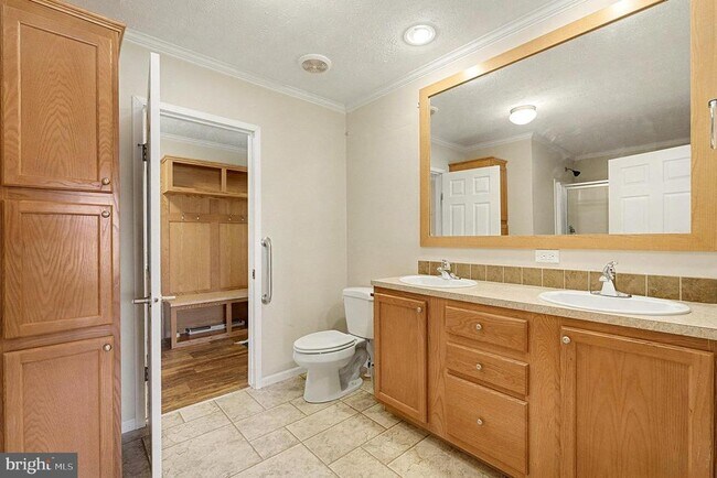 Building Photo - 24076 Zachary Taylor Hwy