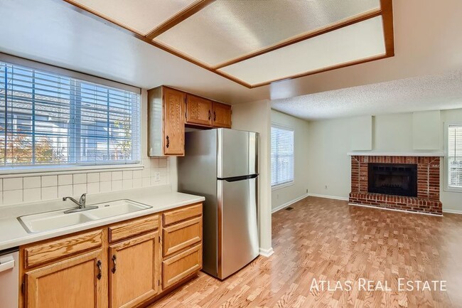 Building Photo - 8520 Salsifa Terrace