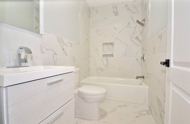 Foto del edificio - 222 69th St
