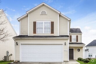 Building Photo - 2707 Brownlow Ct