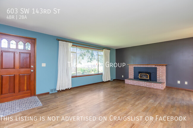 Foto del edificio - 603 SW 143rd St