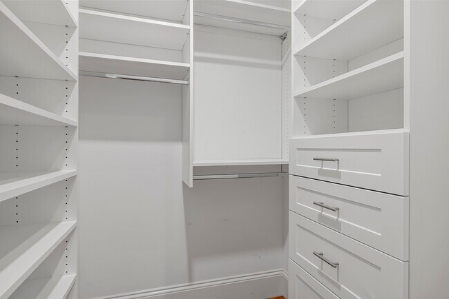 Foto del edificio - 1248 Beacon St
