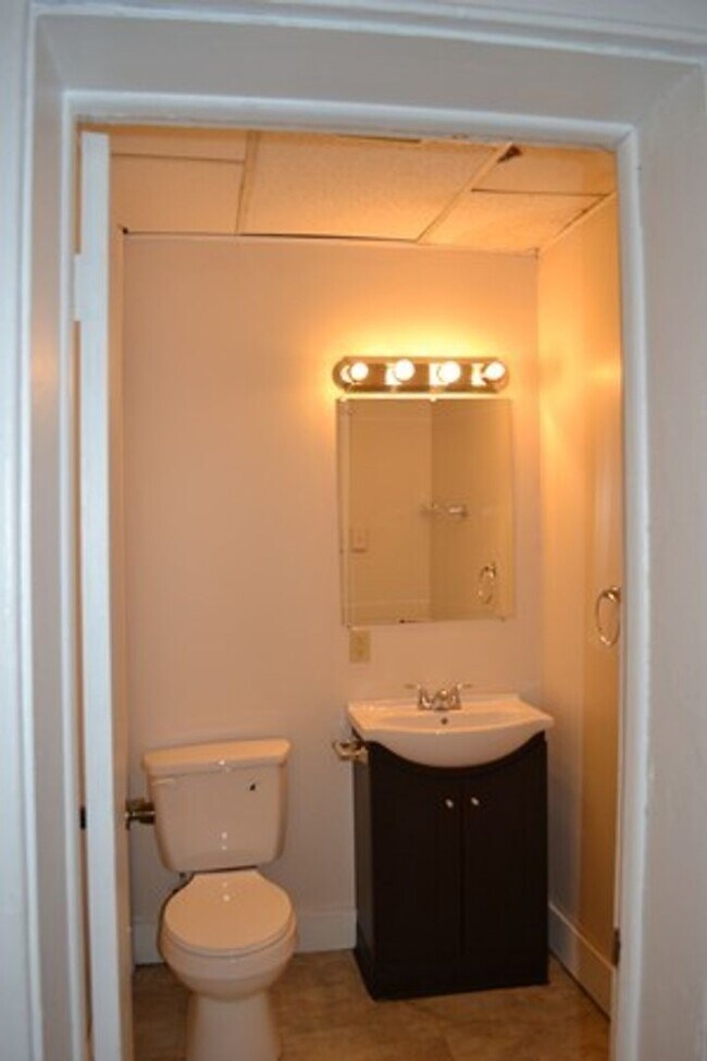 Foto del edificio - 318 E 20th Ave
