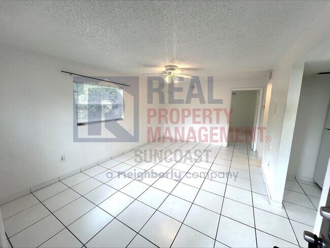 Foto del edificio - 2421 8th St