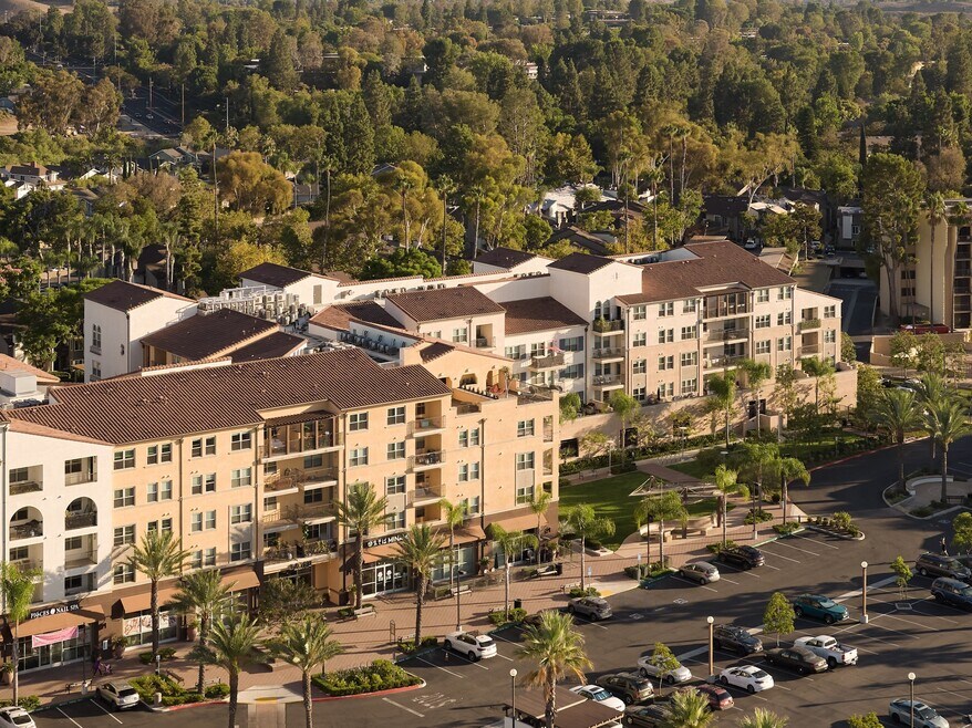 Reata Oakbrook Village