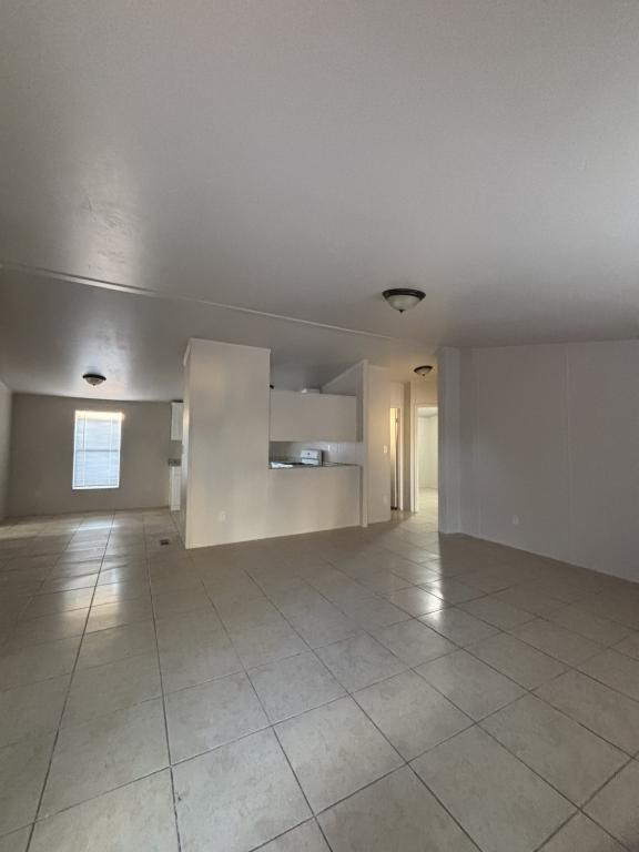 Building Photo - 5521 S Bonney Ave