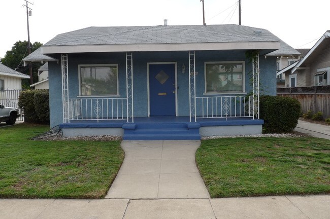 Front House - 764 Coronado Ave
