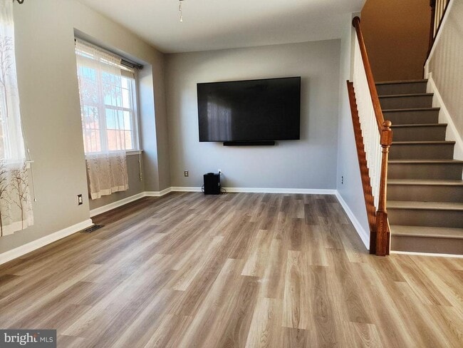 Building Photo - 2768 Fynamore Ln