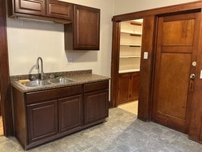 Building Photo - 4046 N 6th St