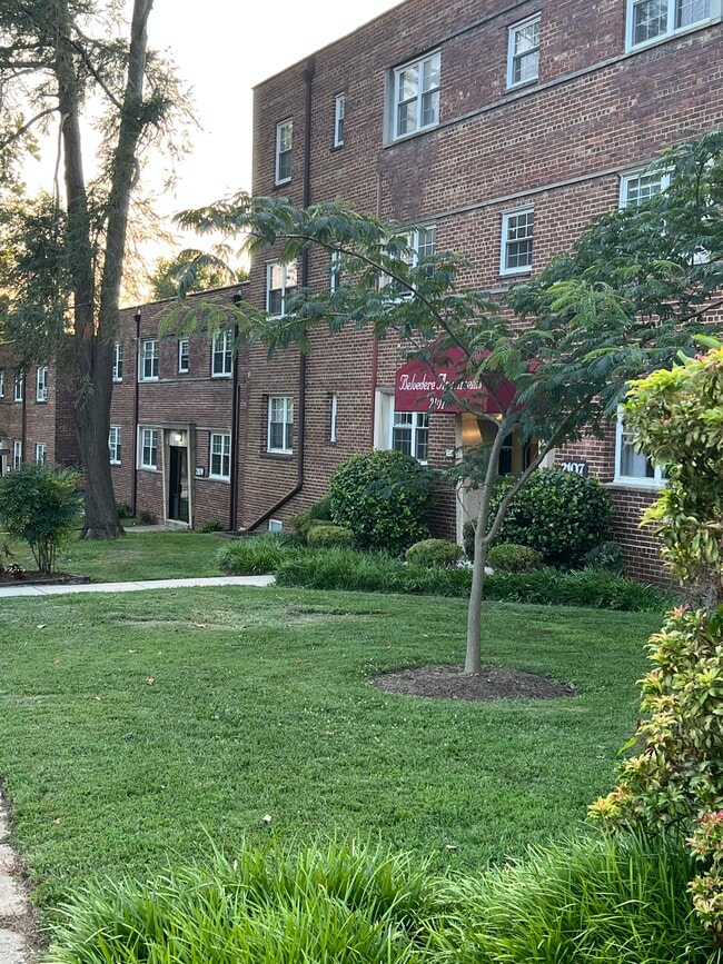 Building Photo - Belvedere Apartments