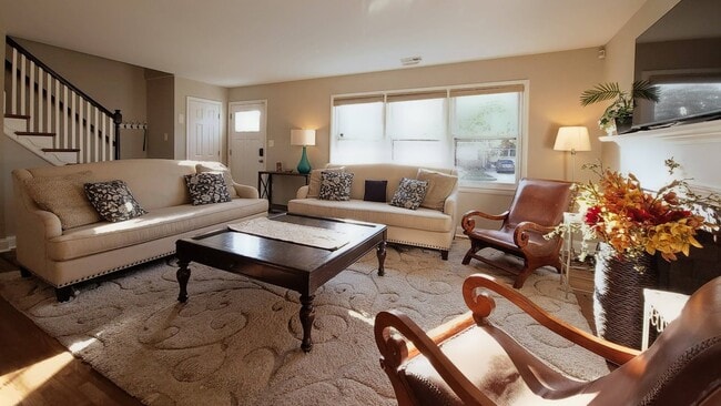 Main floor living room - 9605 Singleton Dr